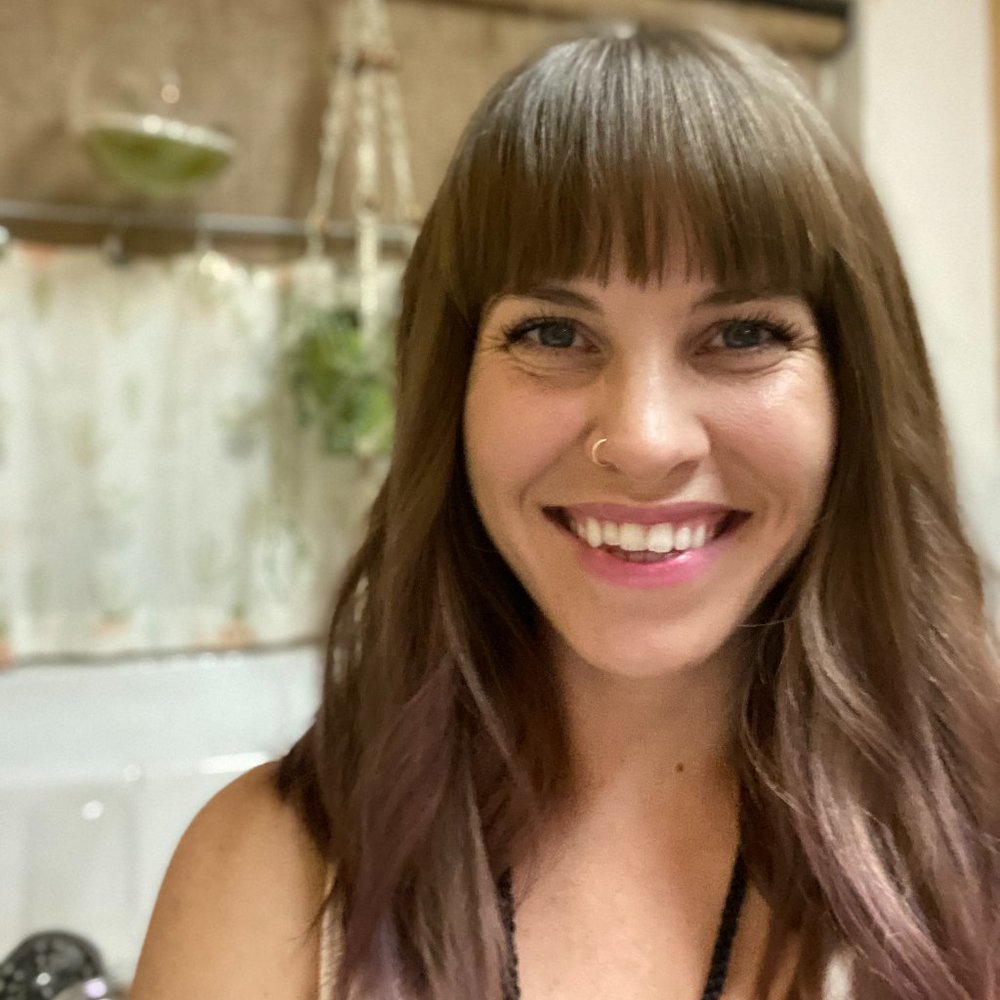 Hey ya'll, I'm Melissa!